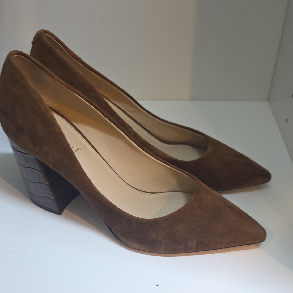 Elegant Brown Women's Pumps